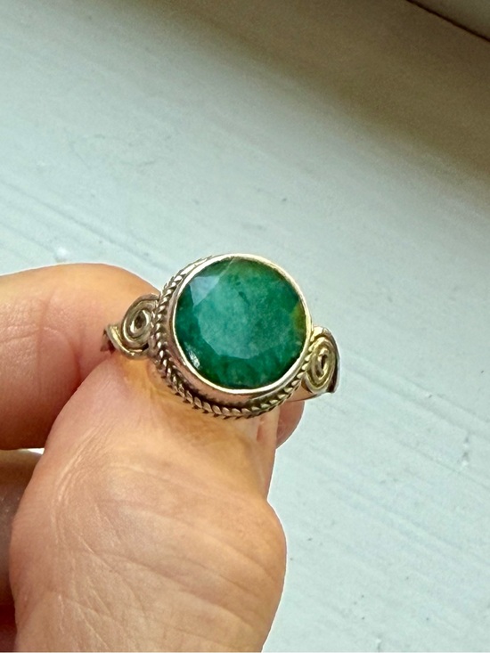 Vintage Jewelry - Sterling ring with green stone.